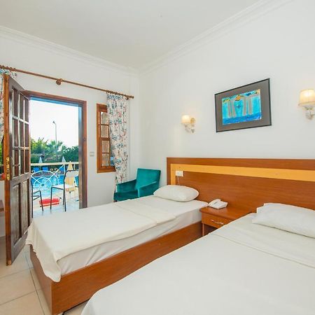 White Hotel Олудениз Екстериор снимка