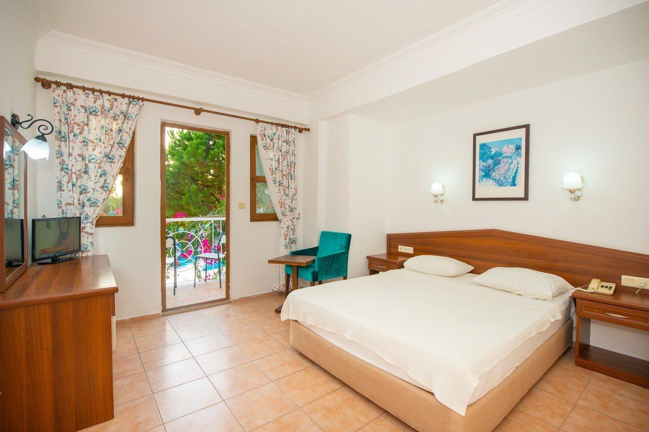 White Hotel Олудениз Екстериор снимка