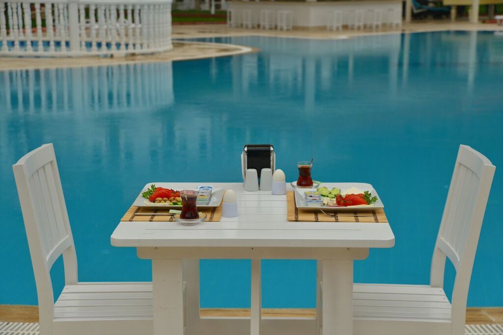 White Hotel Олудениз Екстериор снимка